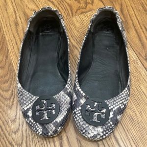 Black snake skin Tory Burch Minnie’s